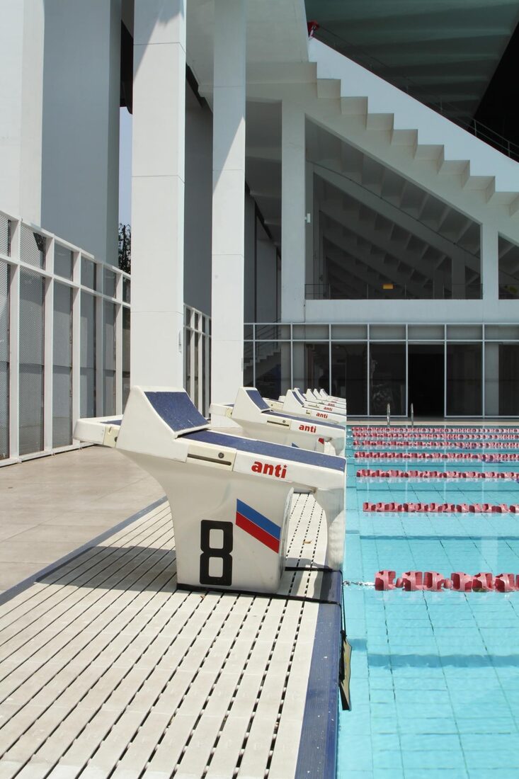 BackStroke Start Ledges view 2